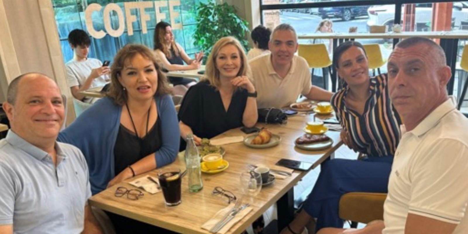 Liderazgo: Construyendo Habilidades a través de la Experiencia